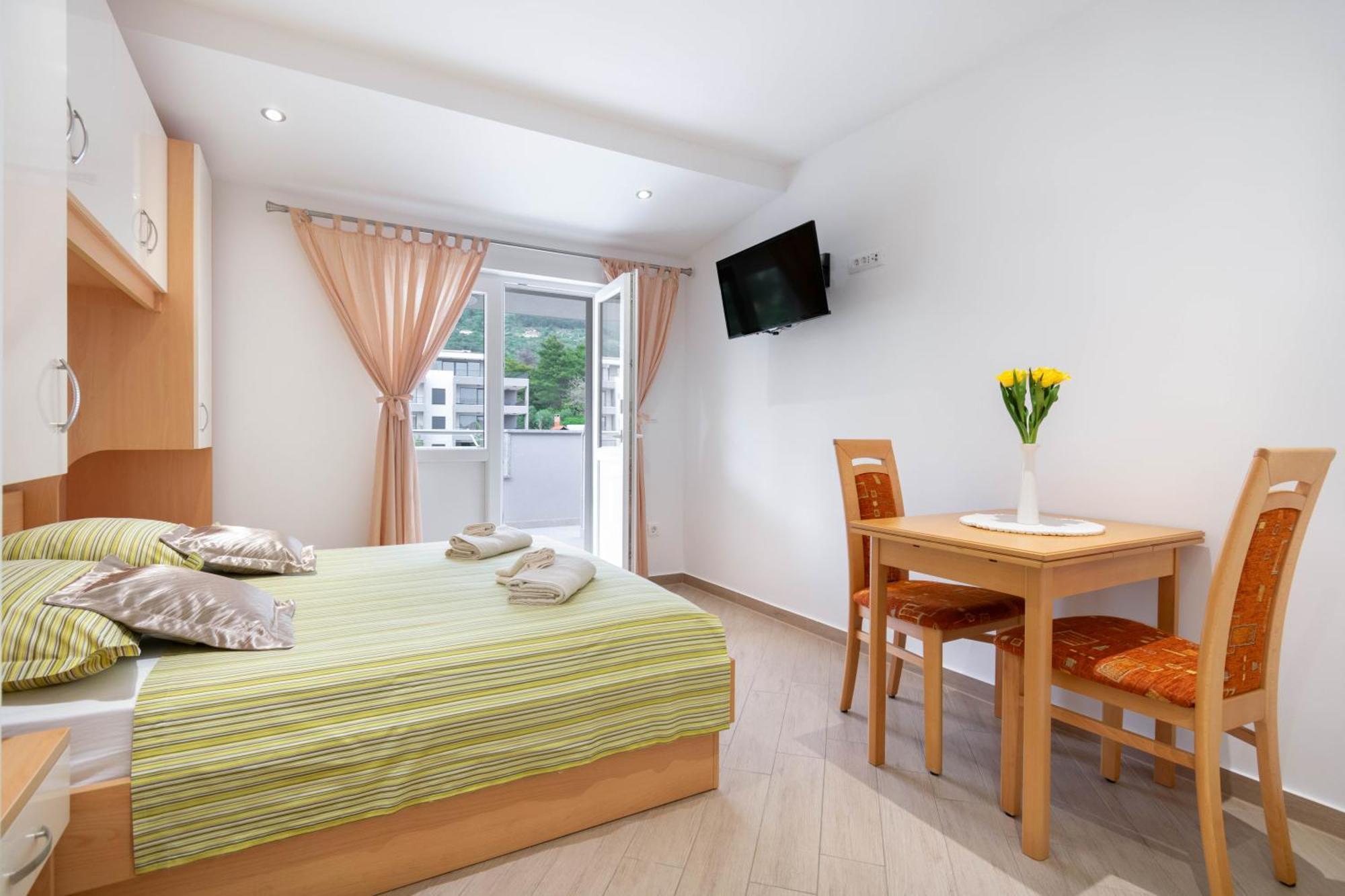 Studio Apartmani Dora Makarska Kültér fotó