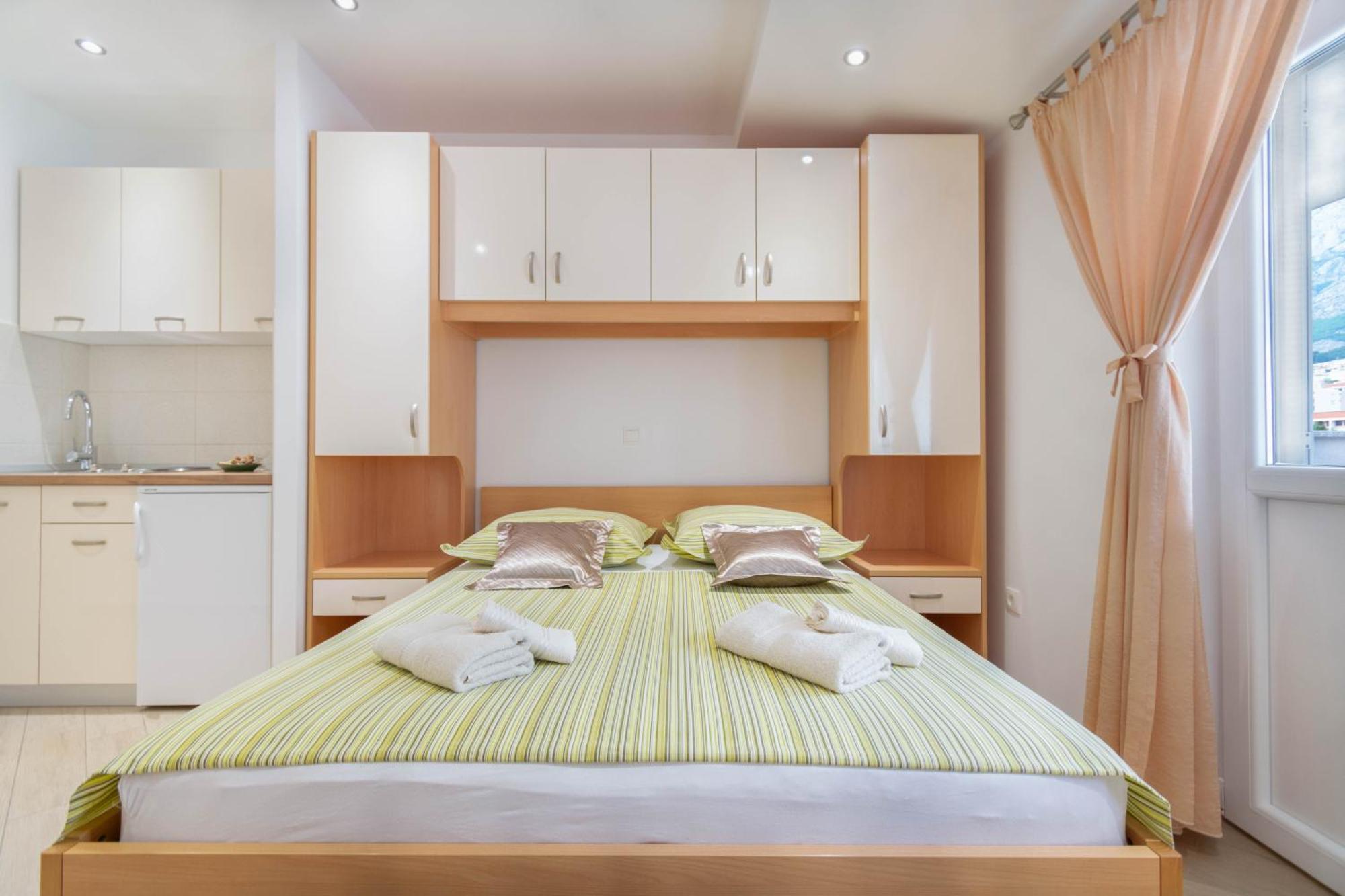 Studio Apartmani Dora Makarska Kültér fotó